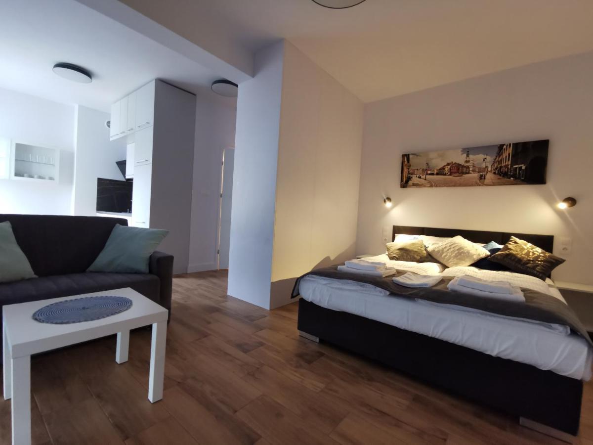 Apartamenty Garbary 32 Z Klimatyzacja - Air-Conditioning พอซนาน ภายนอก รูปภาพ
