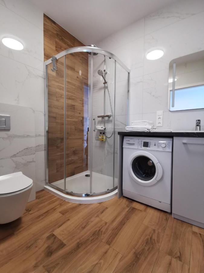 Apartamenty Garbary 32 Z Klimatyzacja - Air-Conditioning พอซนาน ภายนอก รูปภาพ