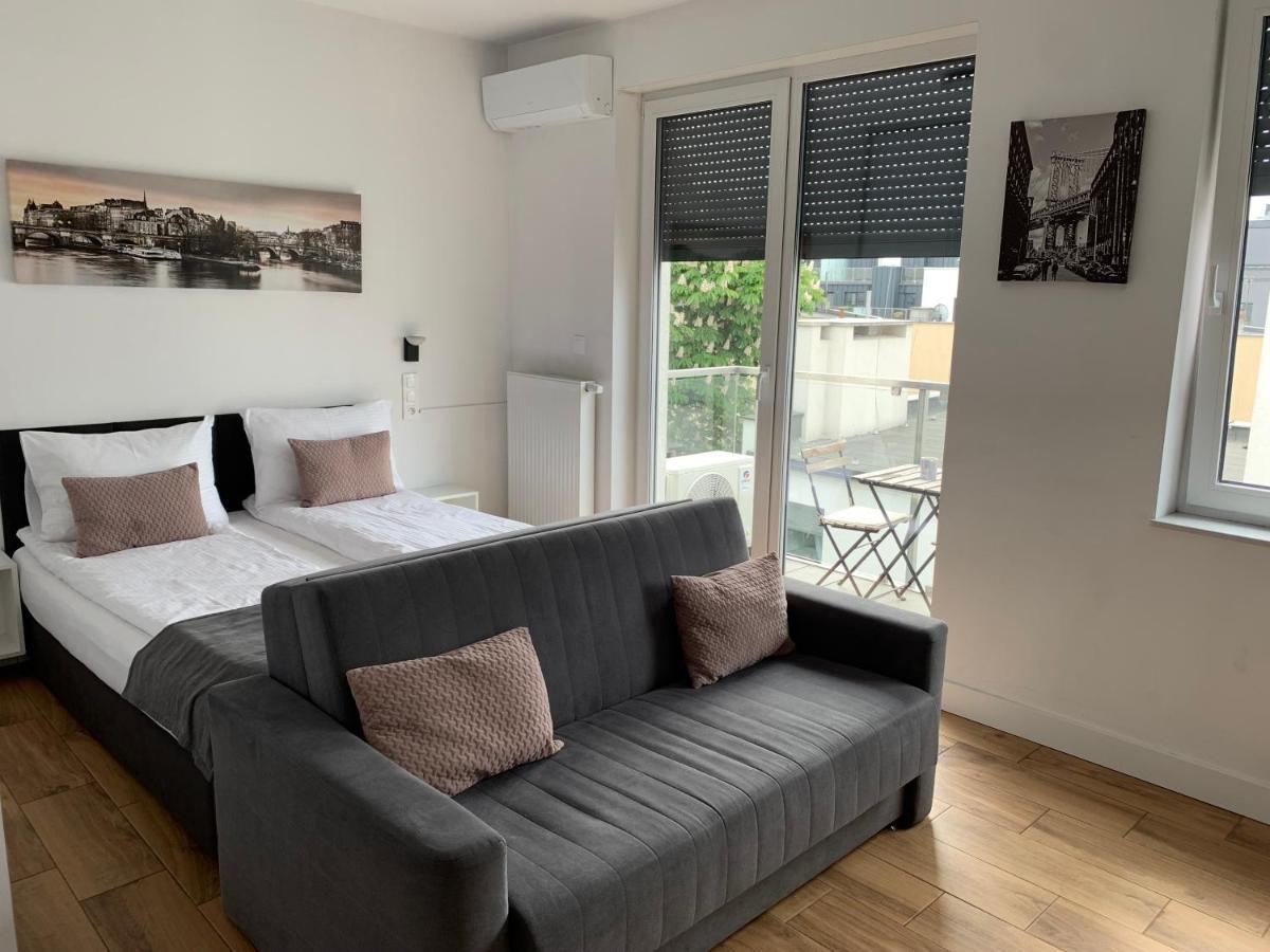 Apartamenty Garbary 32 Z Klimatyzacja - Air-Conditioning พอซนาน ภายนอก รูปภาพ