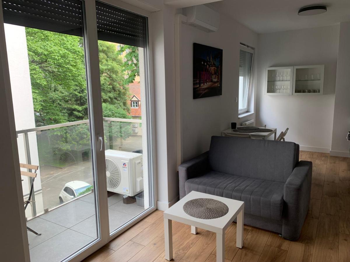 Apartamenty Garbary 32 Z Klimatyzacja - Air-Conditioning พอซนาน ภายนอก รูปภาพ